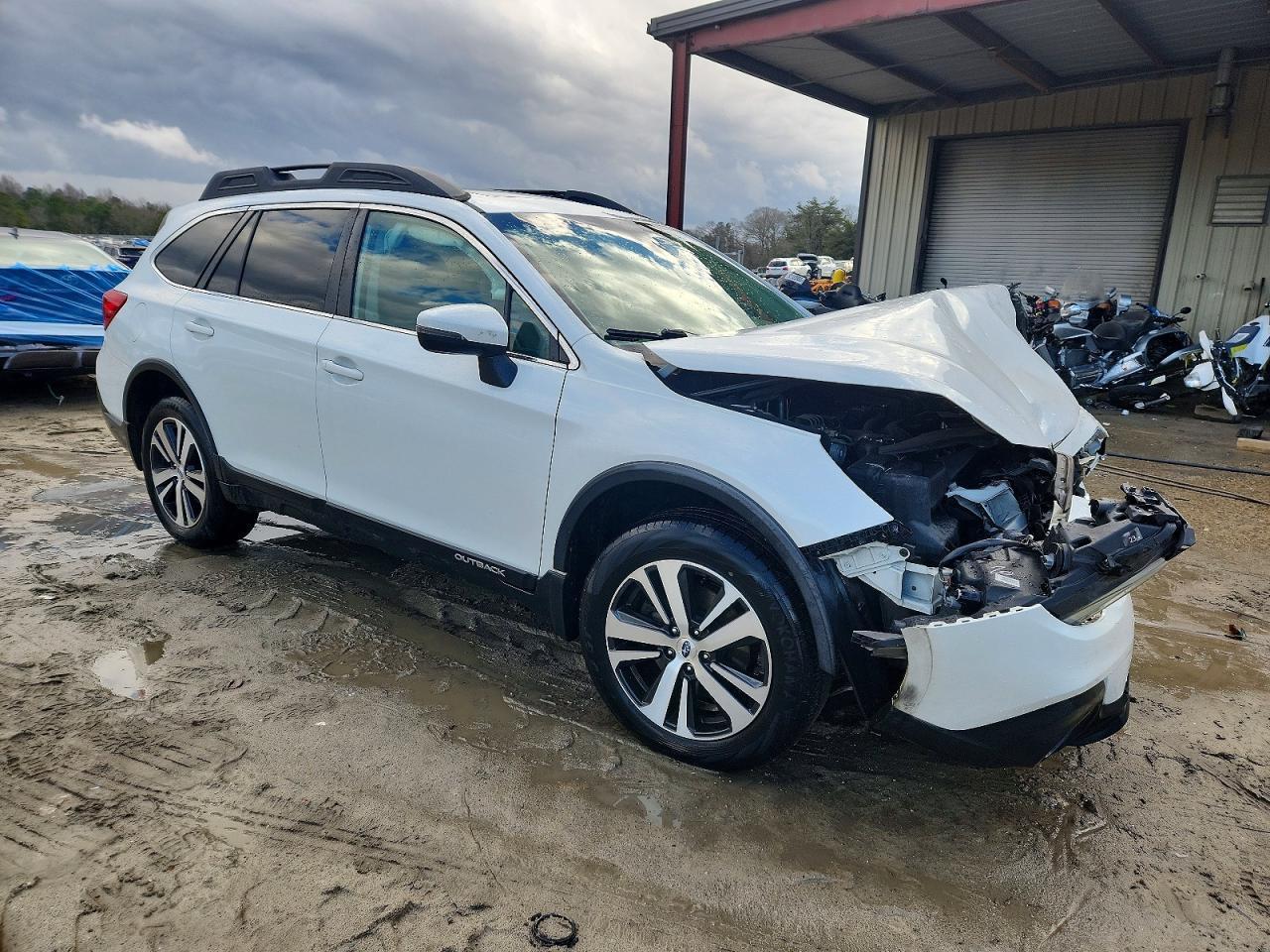 2019 SUBARU Outback