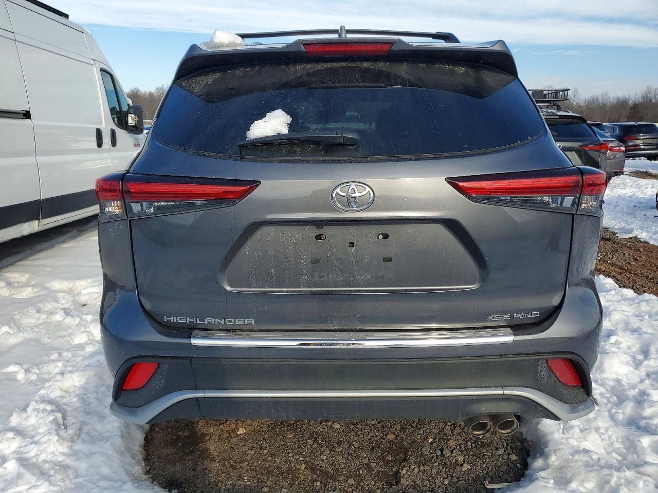 2023 TOYOTA HIGHLANDER