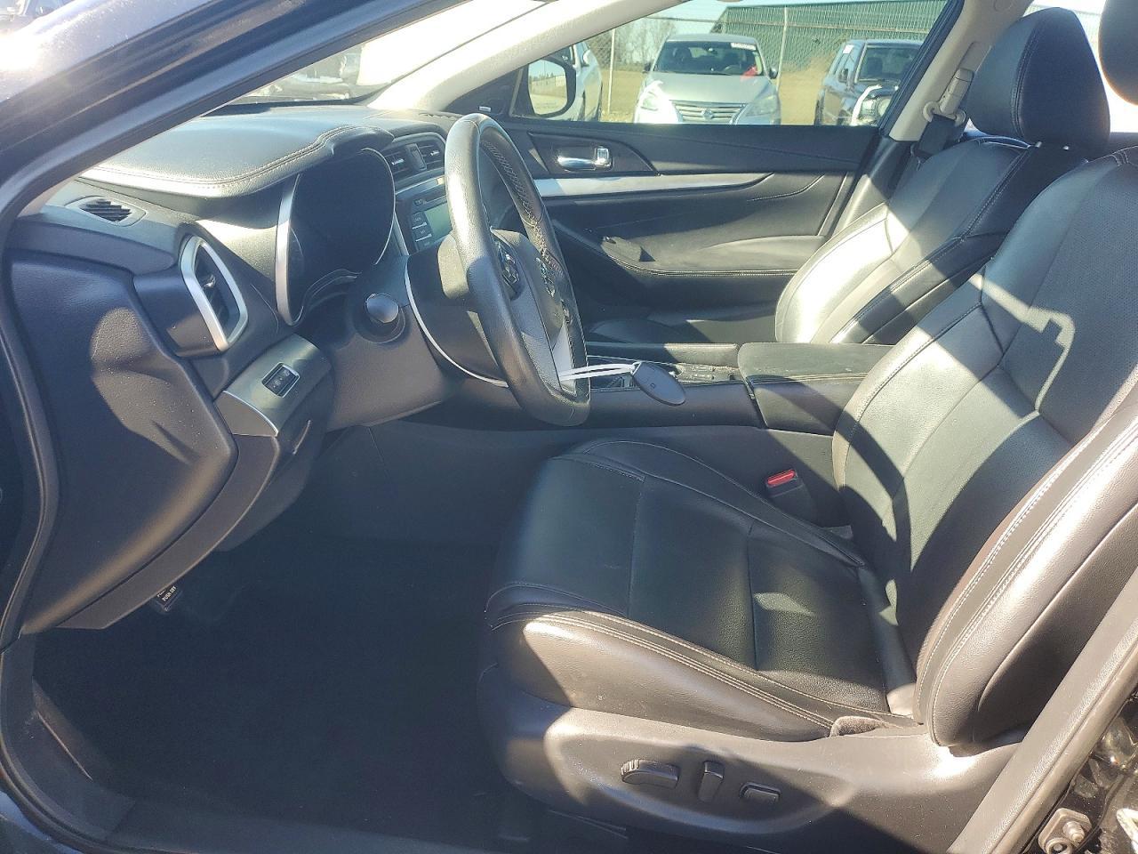 2019 NISSAN Maxima