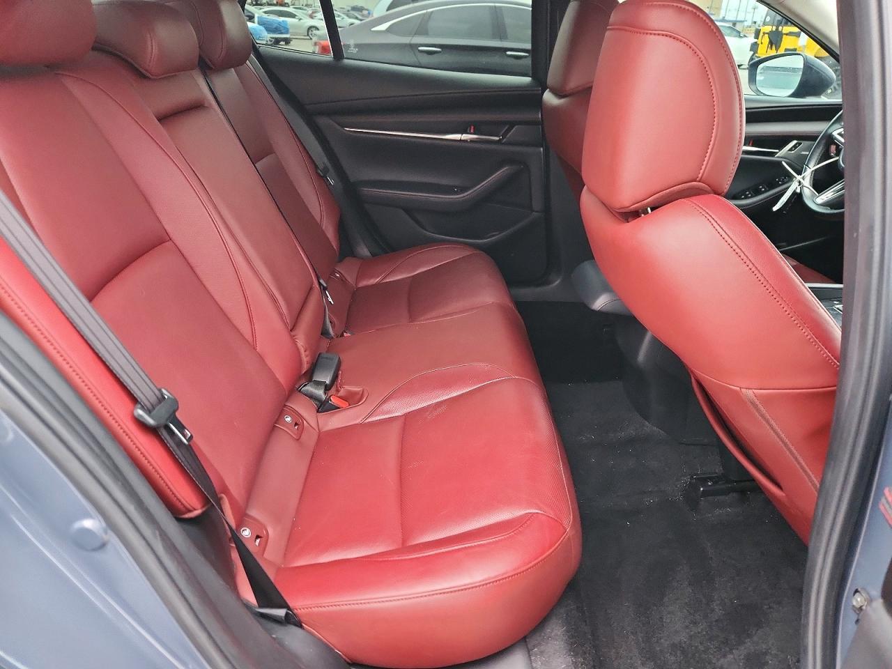 2022 MAZDA 3