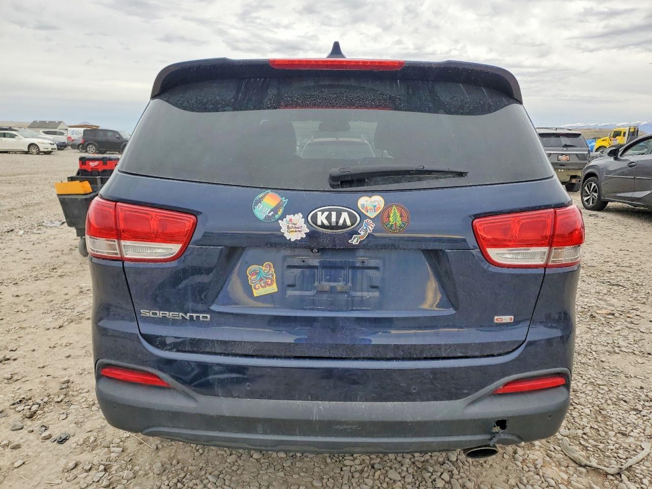 2016 KIA SORENTO