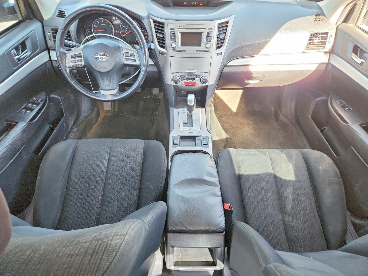 2014 SUBARU Legacy