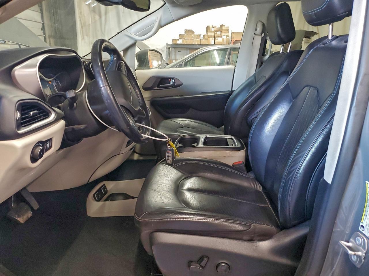 2021 CHRYSLER Pacifica