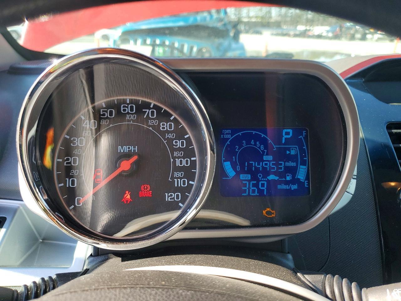 2014 CHEVROLET Spark