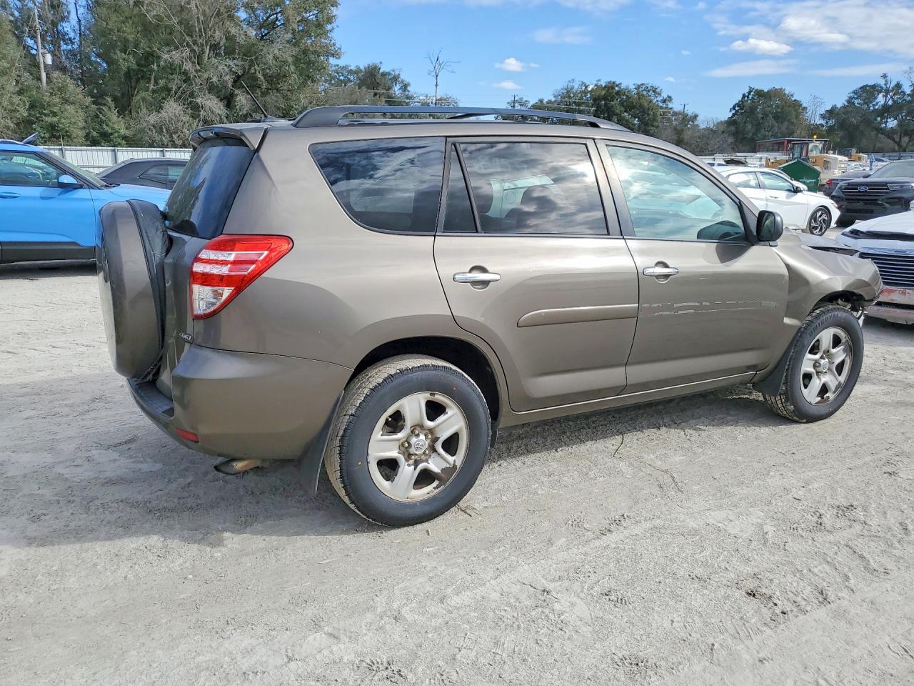 2010 TOYOTA RAV4