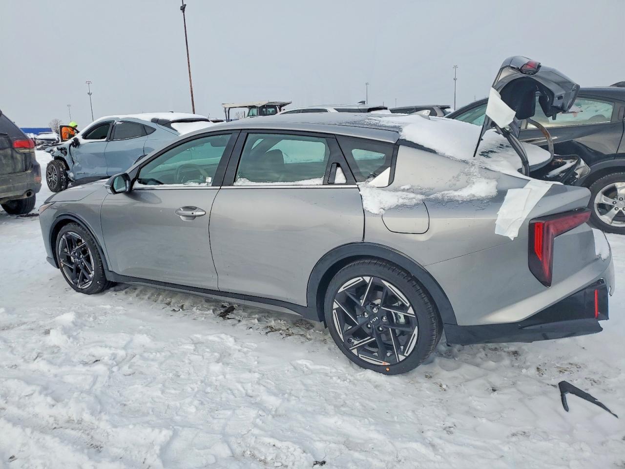 2025 KIA K4