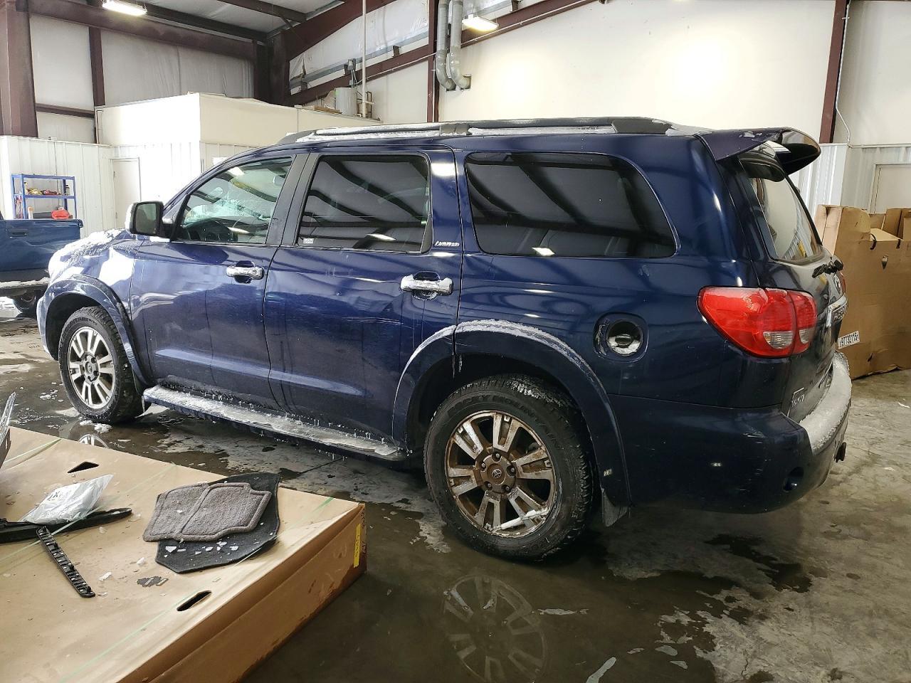 2008 TOYOTA Sequoia