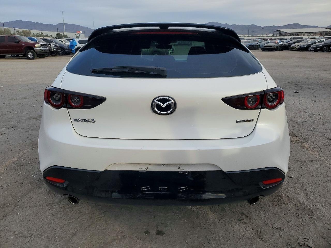 2019 MAZDA 3