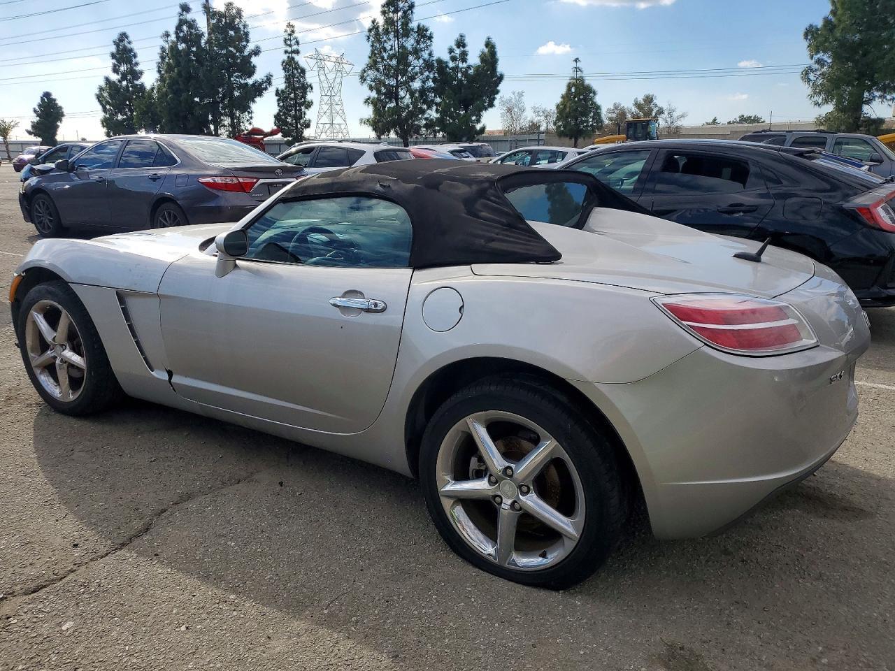 2007 SATURN Sky