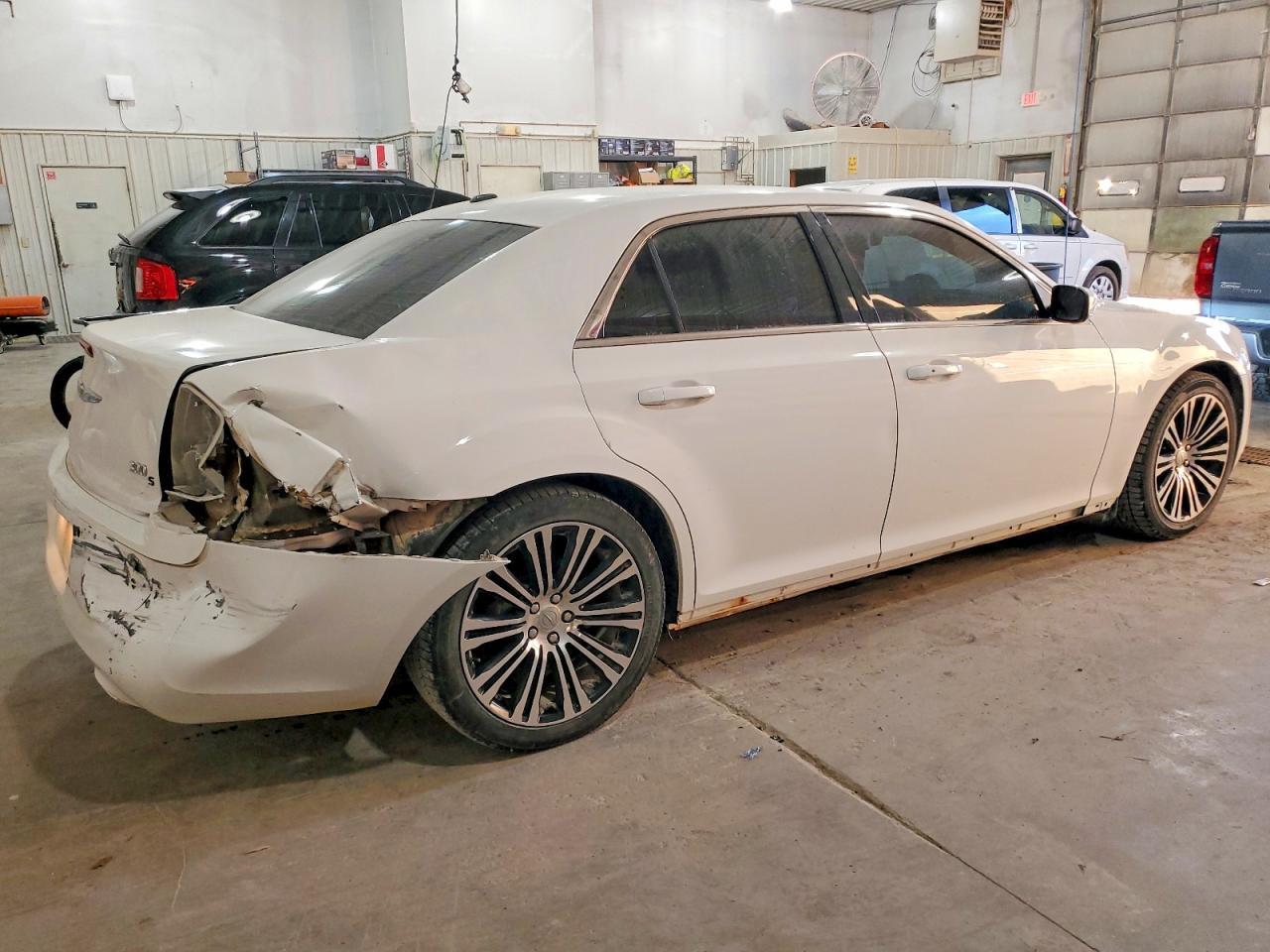 2012 CHRYSLER 300