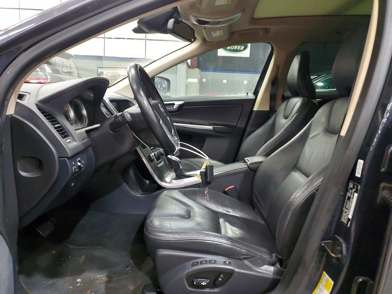 2013 VOLVO XC60