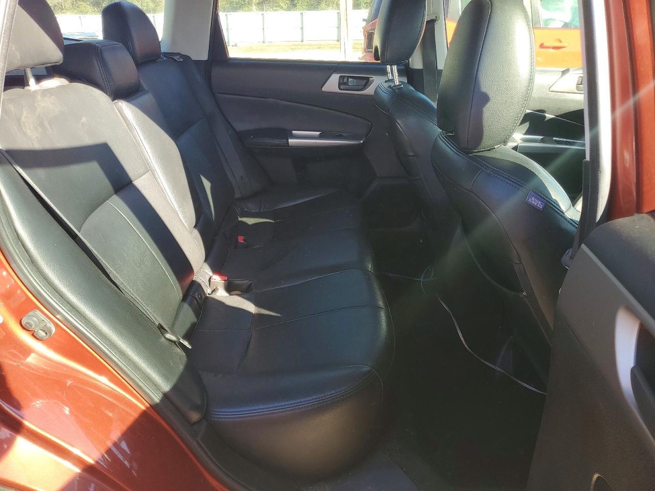 2010 SUBARU FORESTER