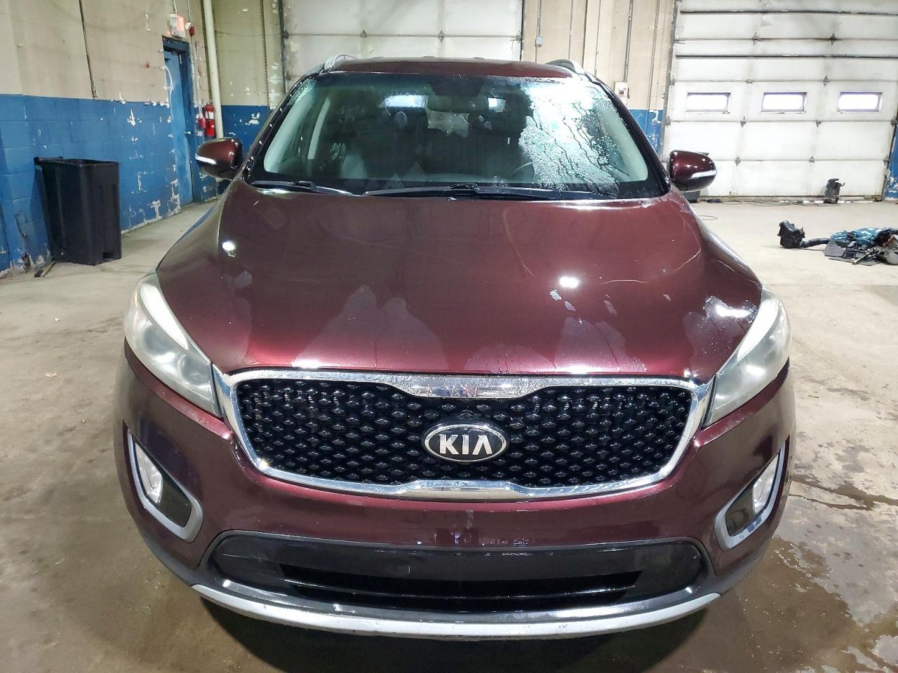 2016 KIA SORENTO