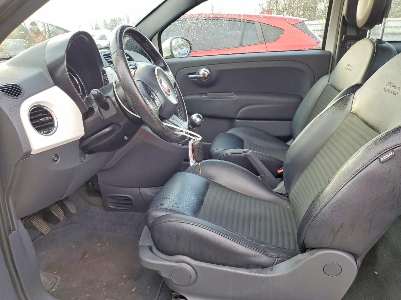 2015 FIAT 500