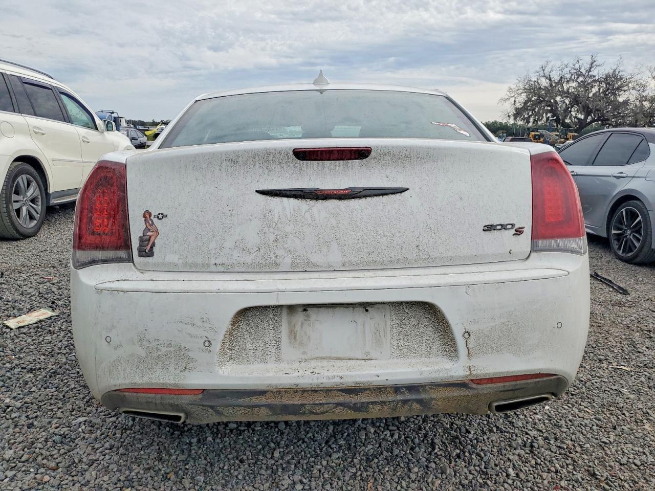 2022 CHRYSLER 300