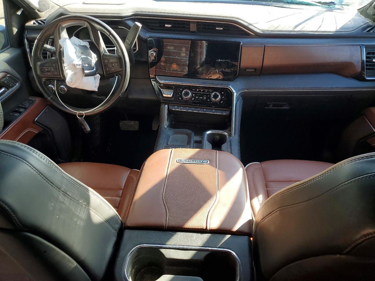 2024 GMC Sierra