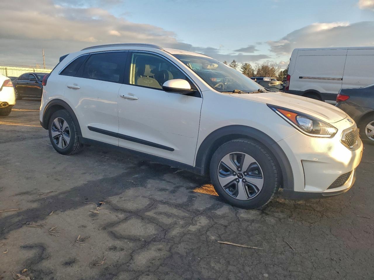 2017 KIA Niro