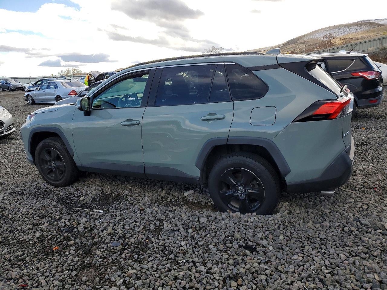 2019 TOYOTA RAV4
