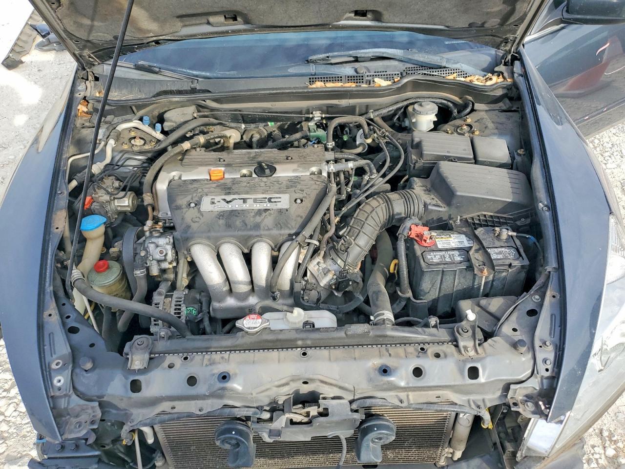 2004 HONDA ACCORD