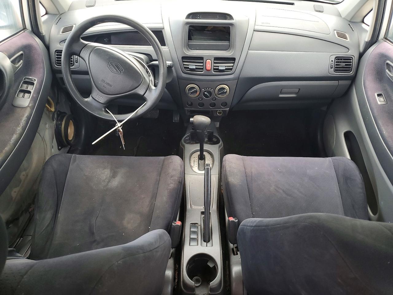 2003 SUZUKI Aerio