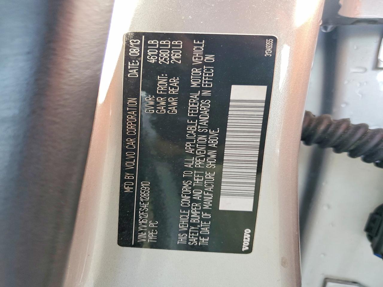 2014 VOLVO S60
