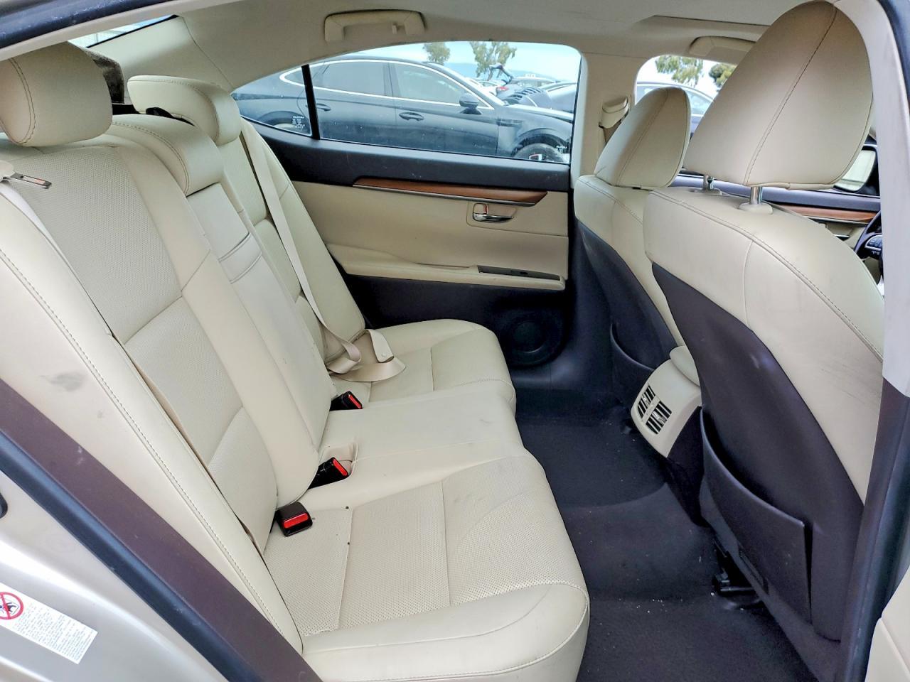 2017 LEXUS ES 300H