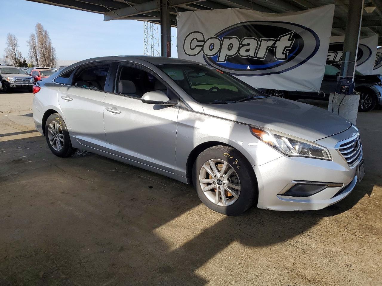 2016 HYUNDAI SONATA