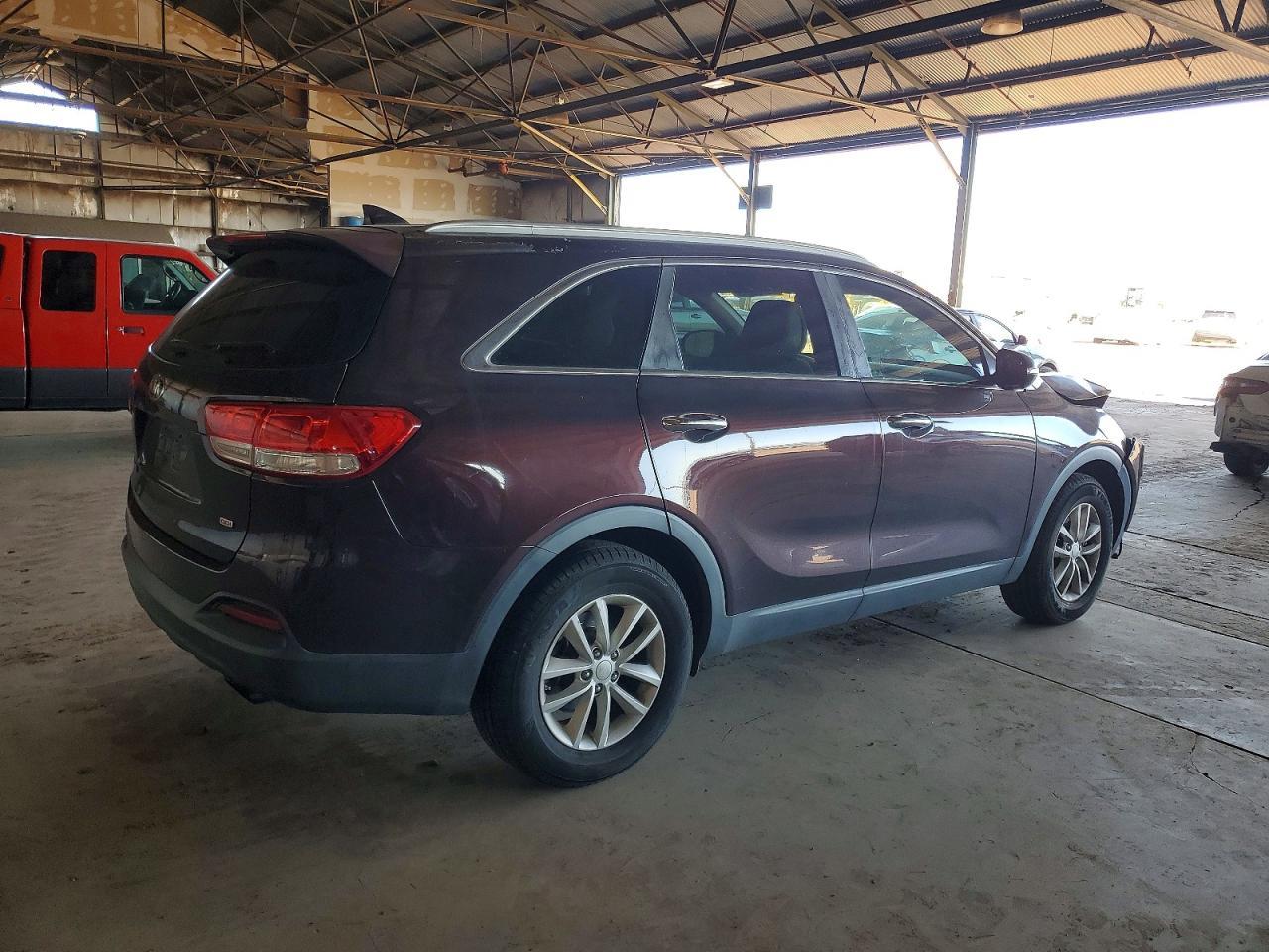 2016 KIA SORENTO