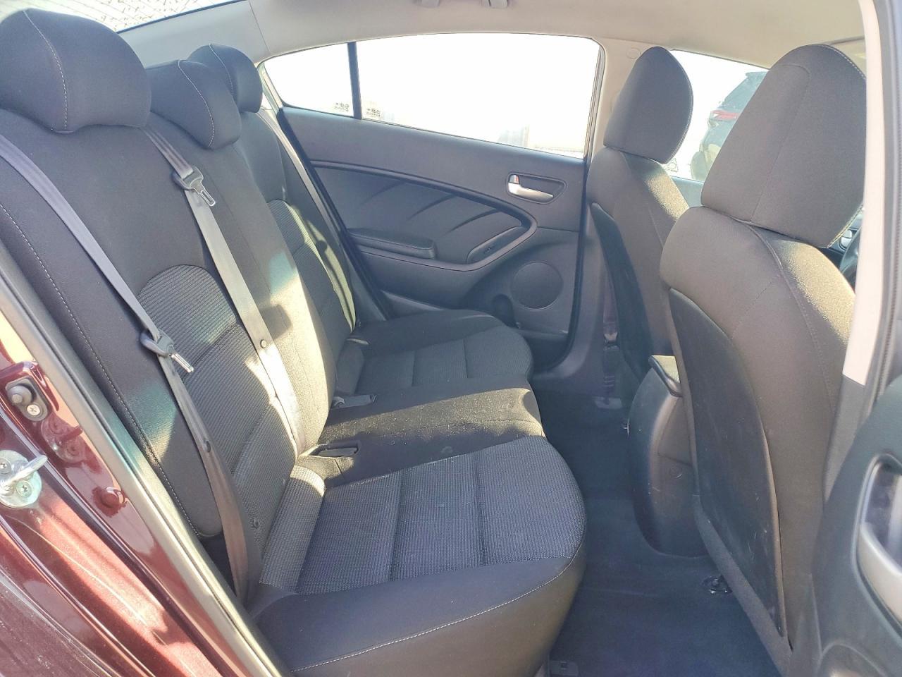 2017 KIA FORTE
