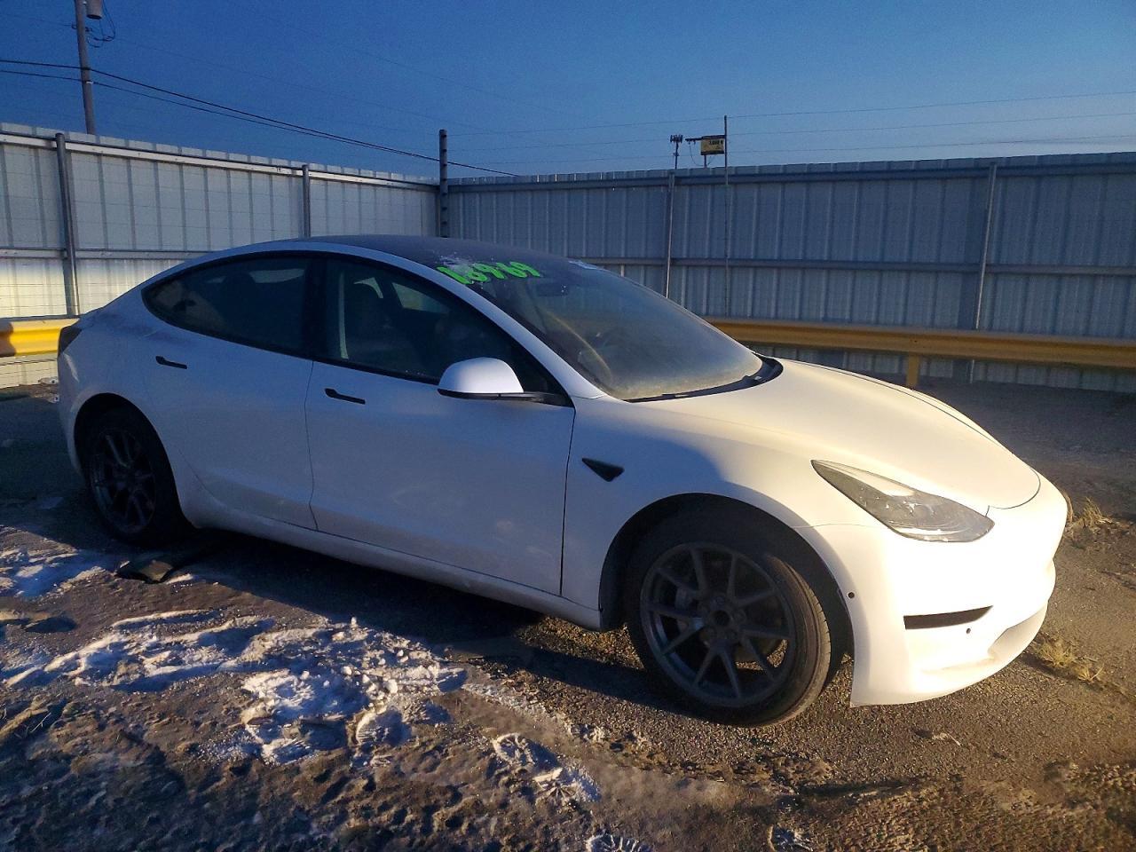 2021 TESLA MODEL 3