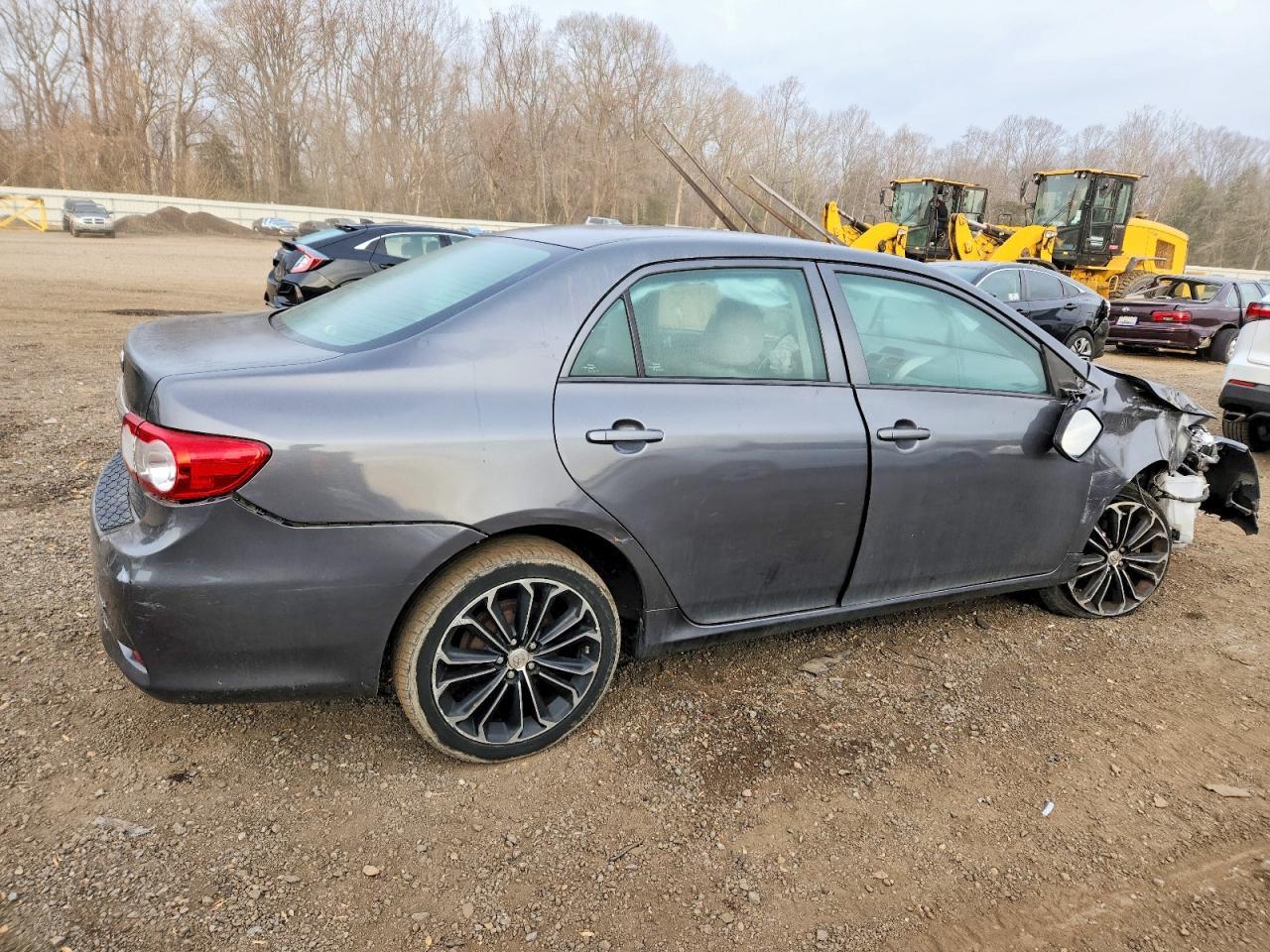 2013 TOYOTA COROLLA