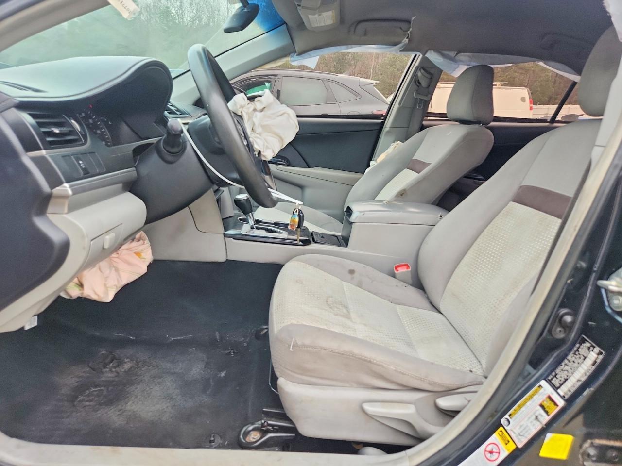 2014 TOYOTA CAMRY