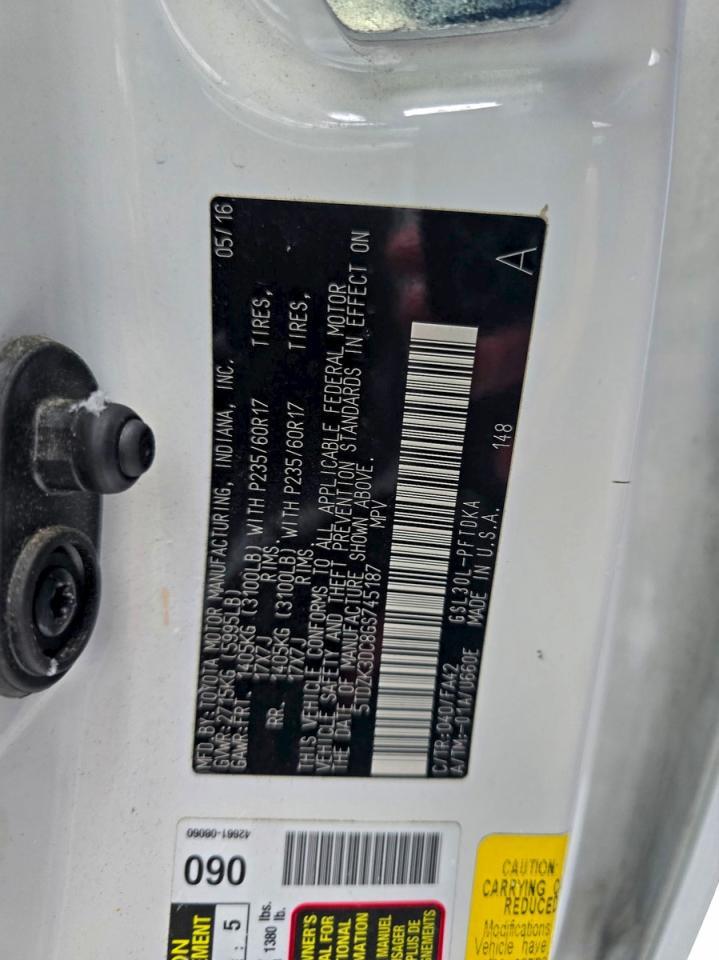 2016 TOYOTA SIENNA