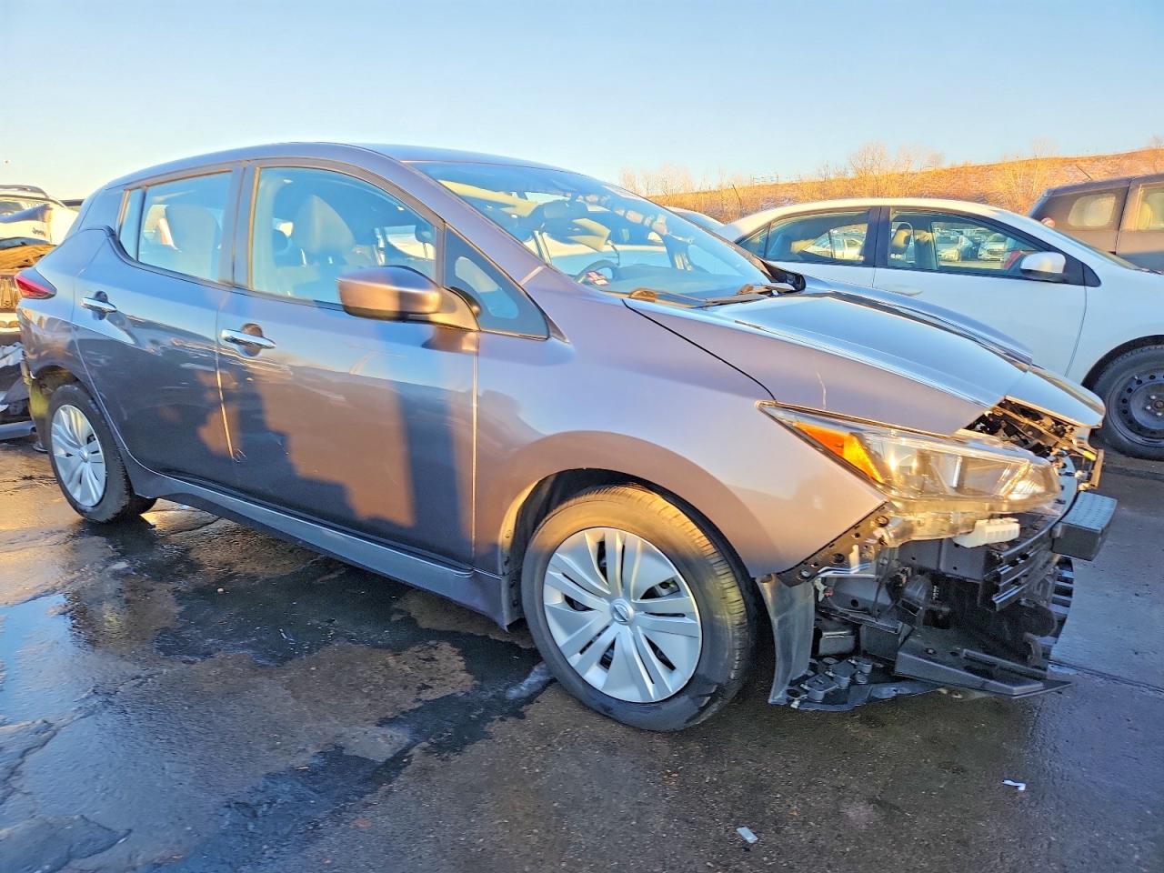 2020 NISSAN LEAF