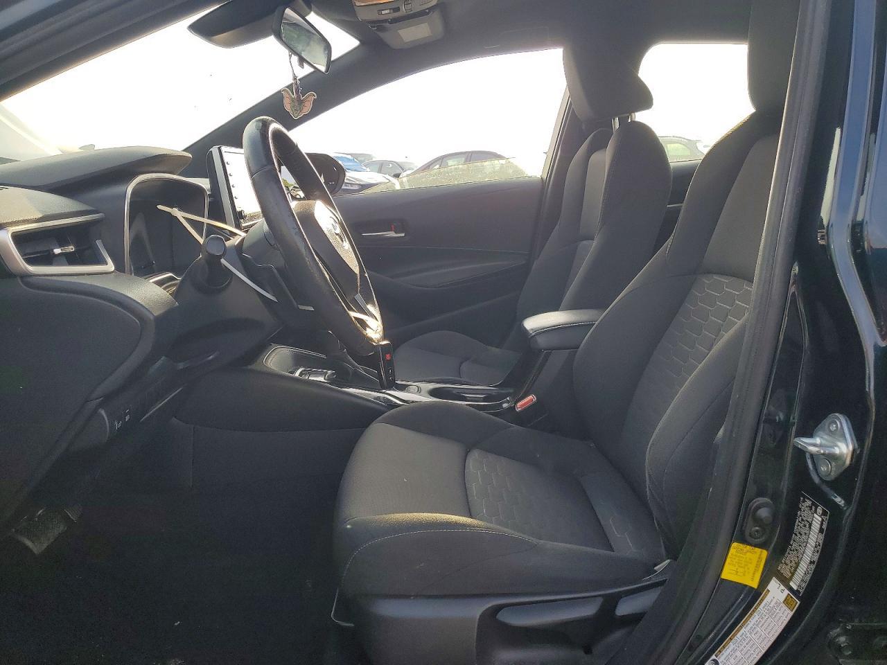 2019 TOYOTA COROLLA