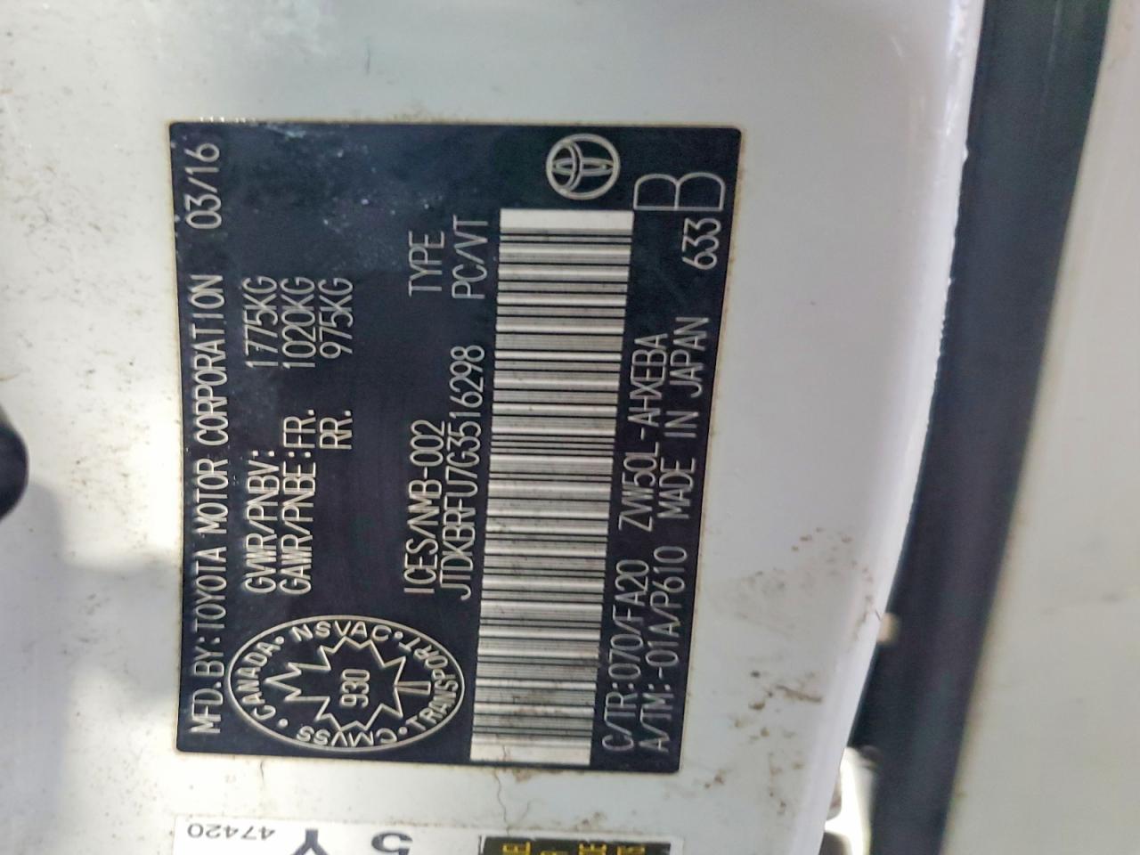 2016 TOYOTA PRIUS