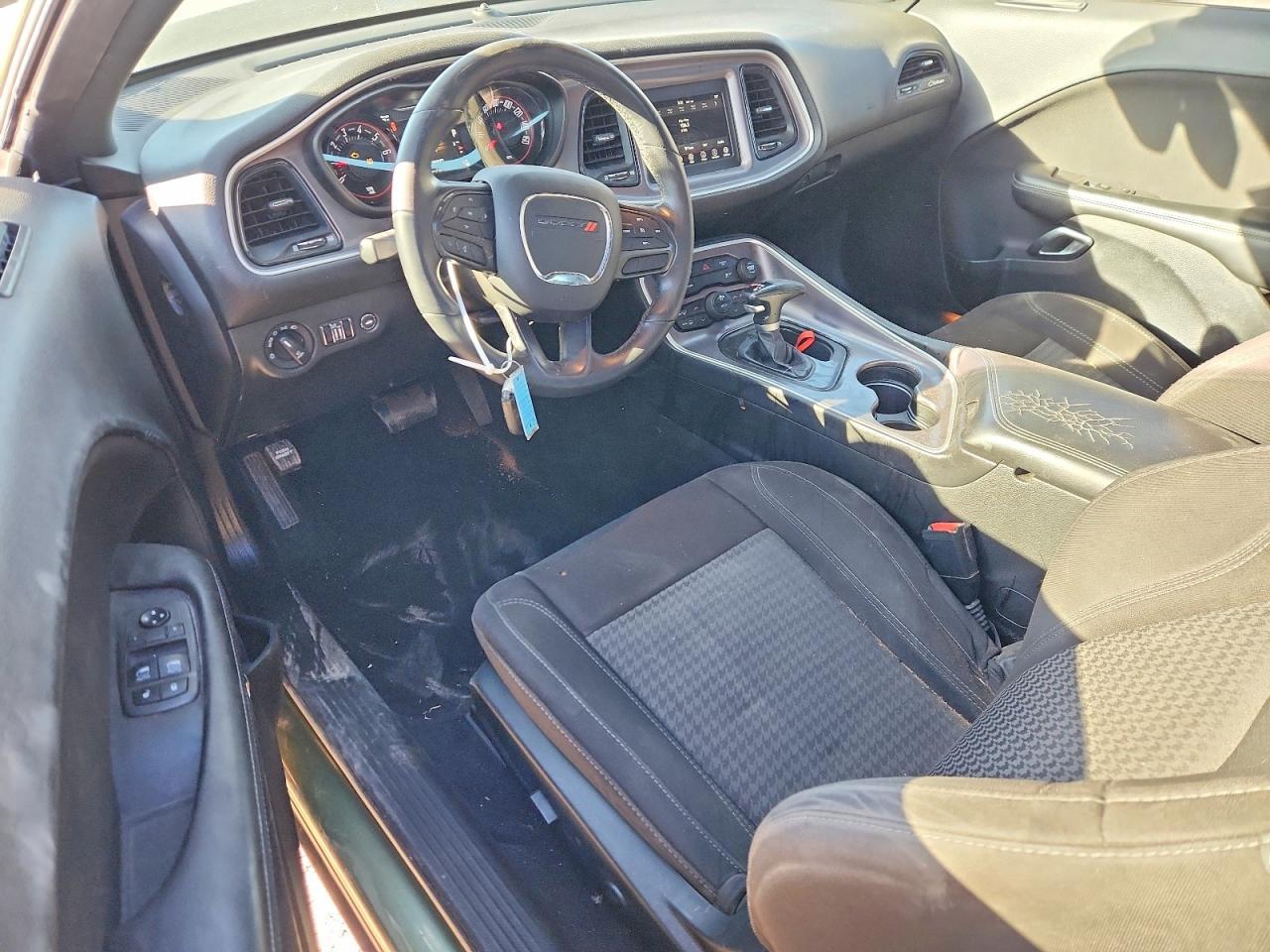 2020 DODGE Challenger