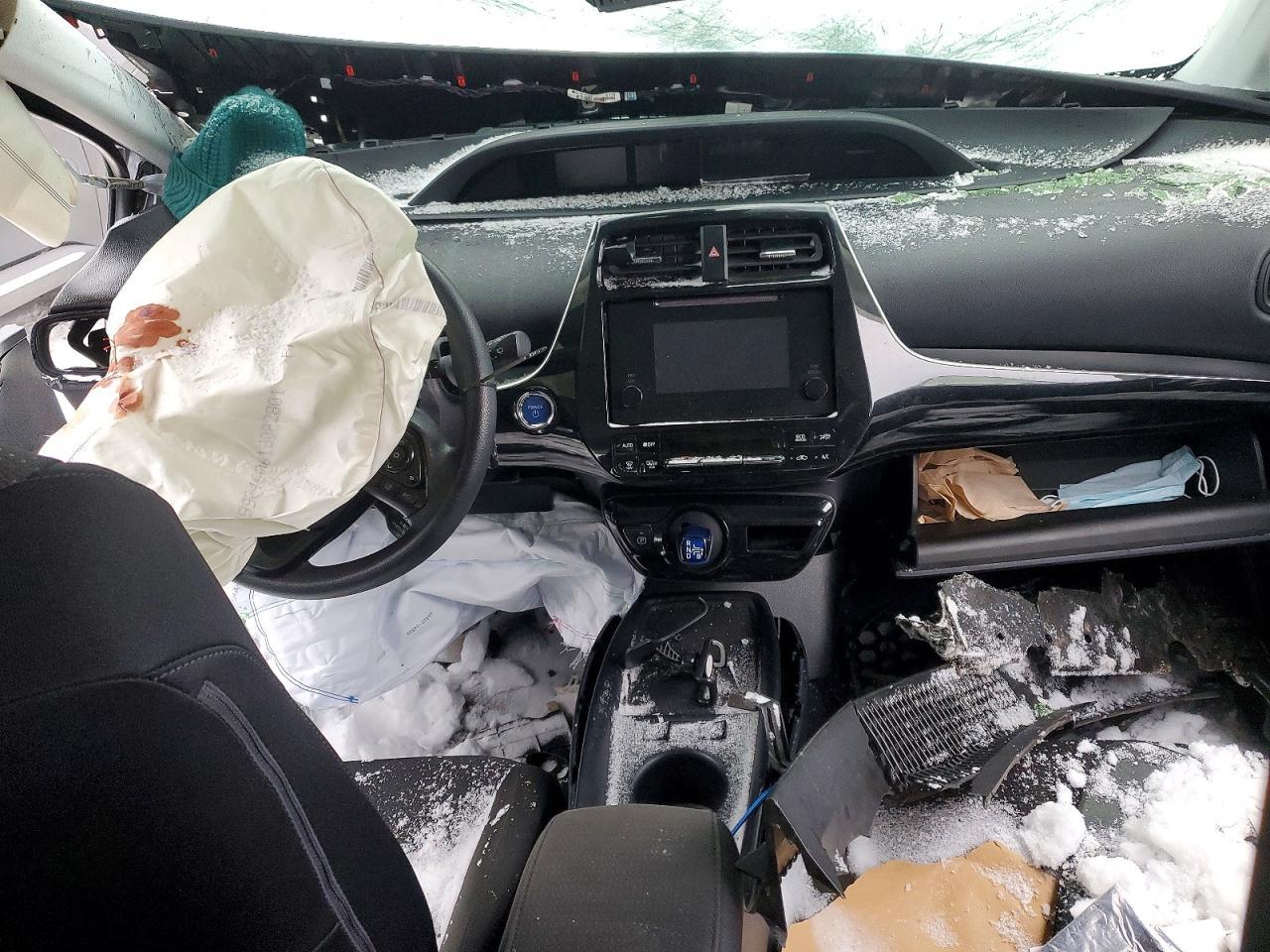 2019 TOYOTA PRIUS