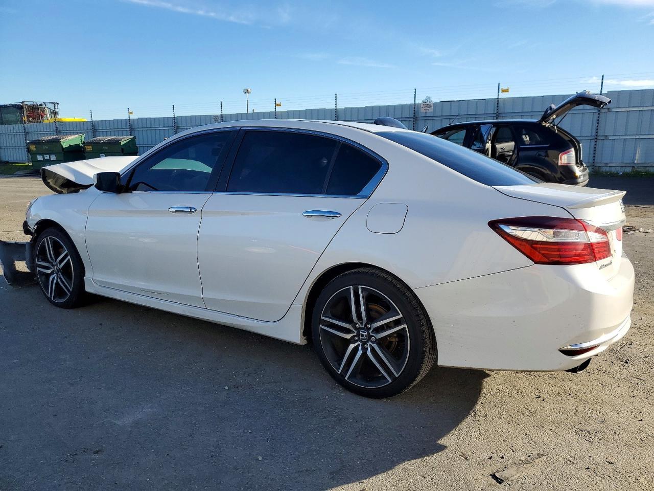 2016 HONDA ACCORD