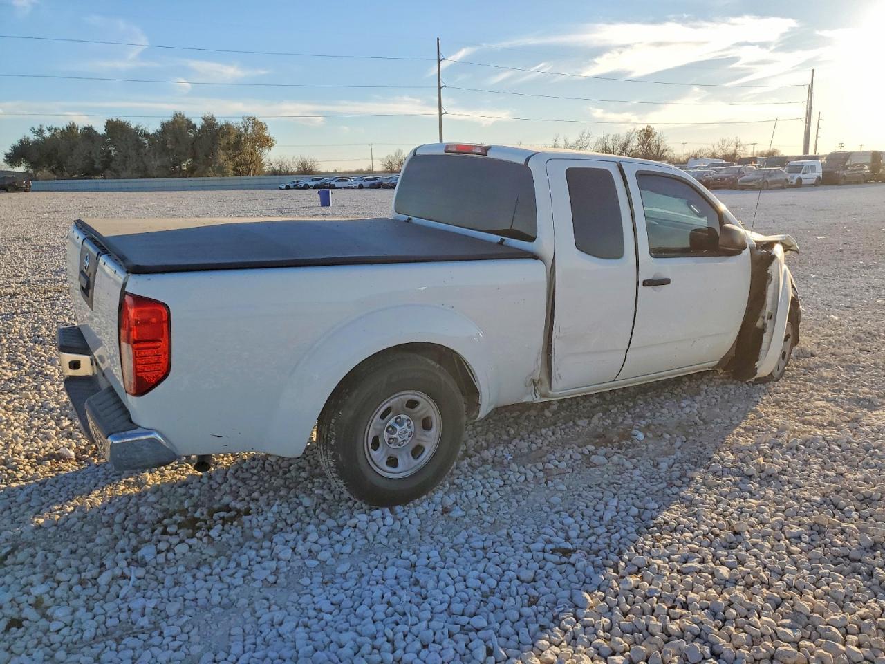 2016 NISSAN Frontier