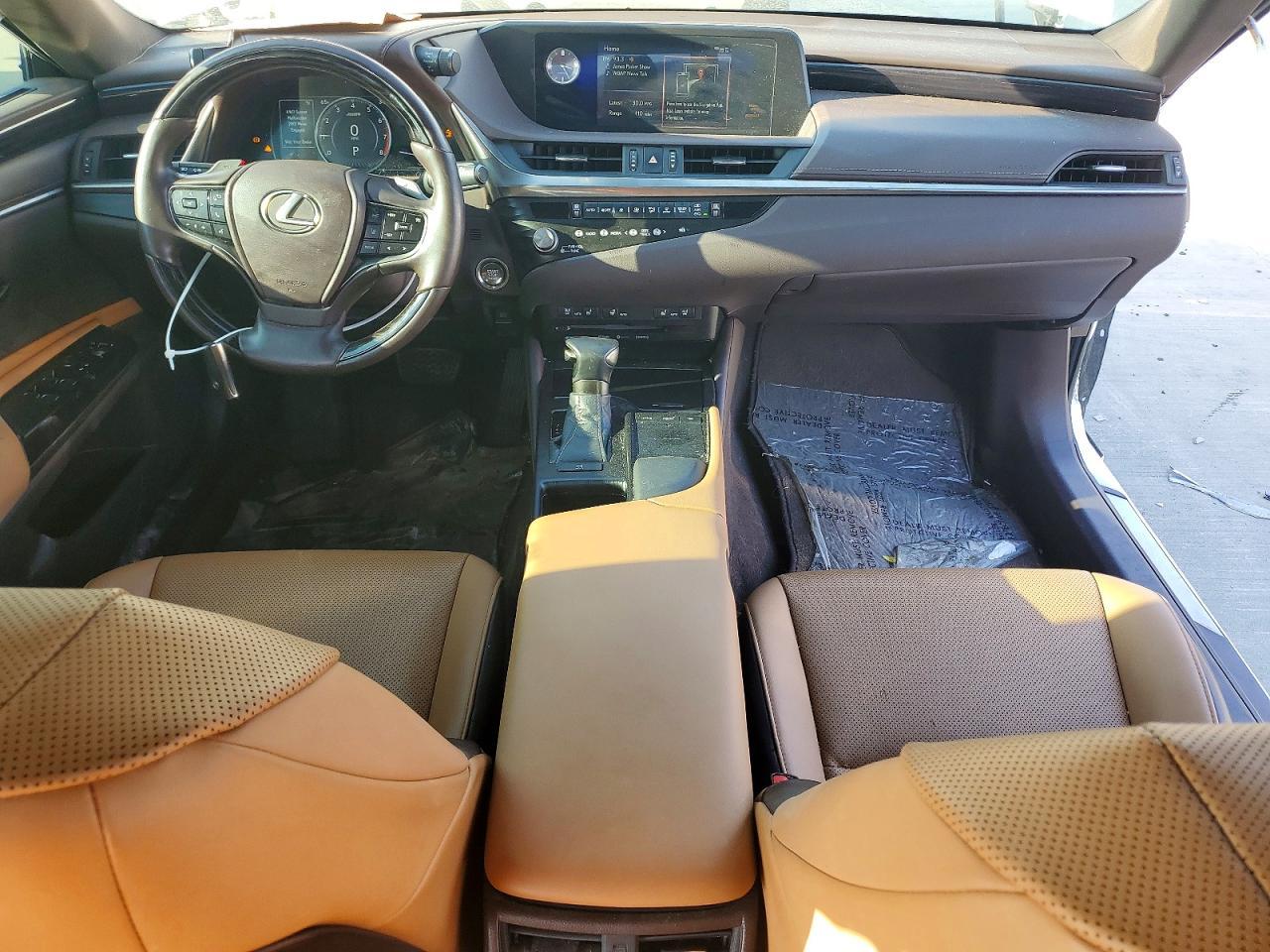 2021 LEXUS ES 250