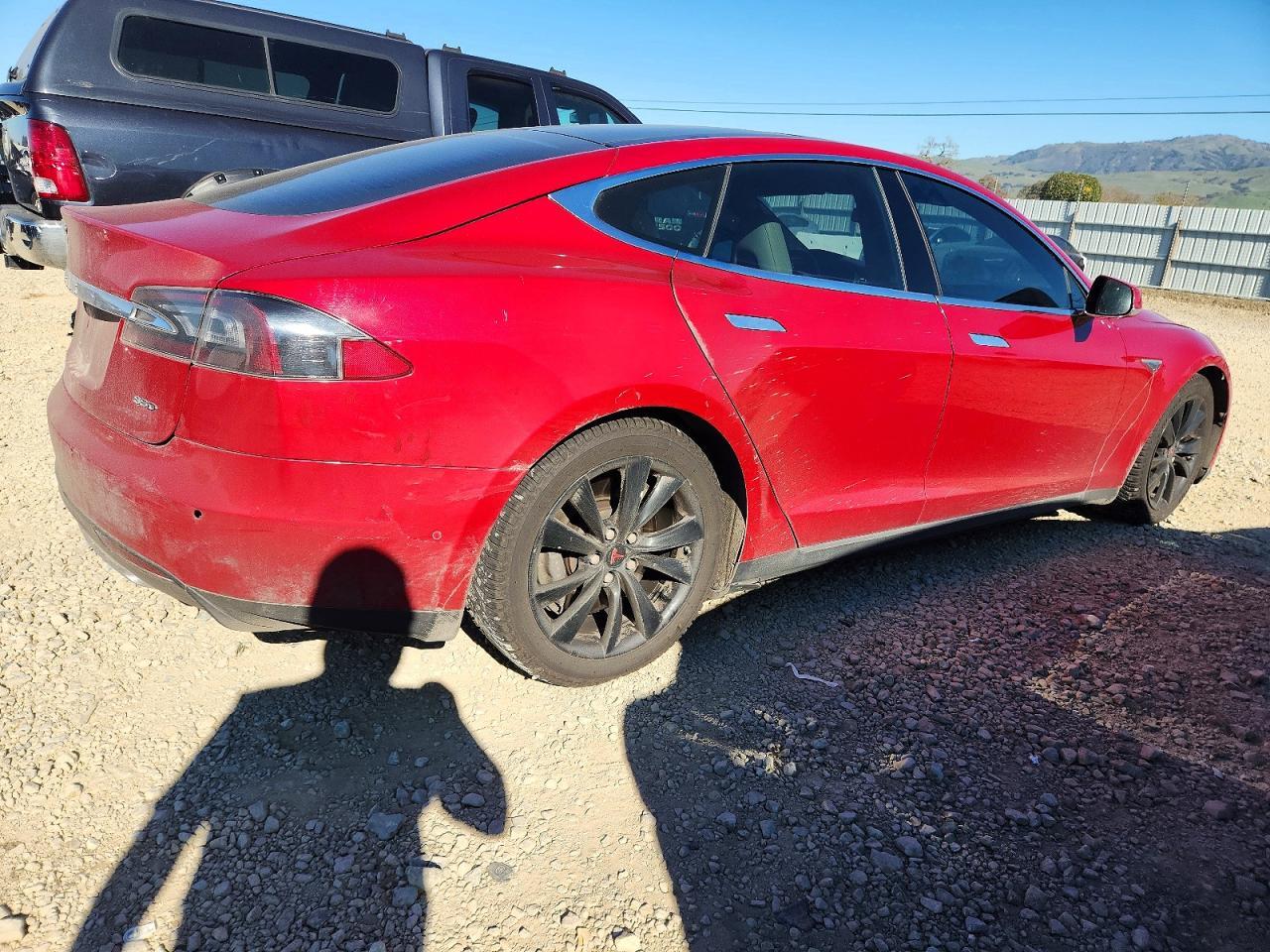 2015 TESLA MODEL S