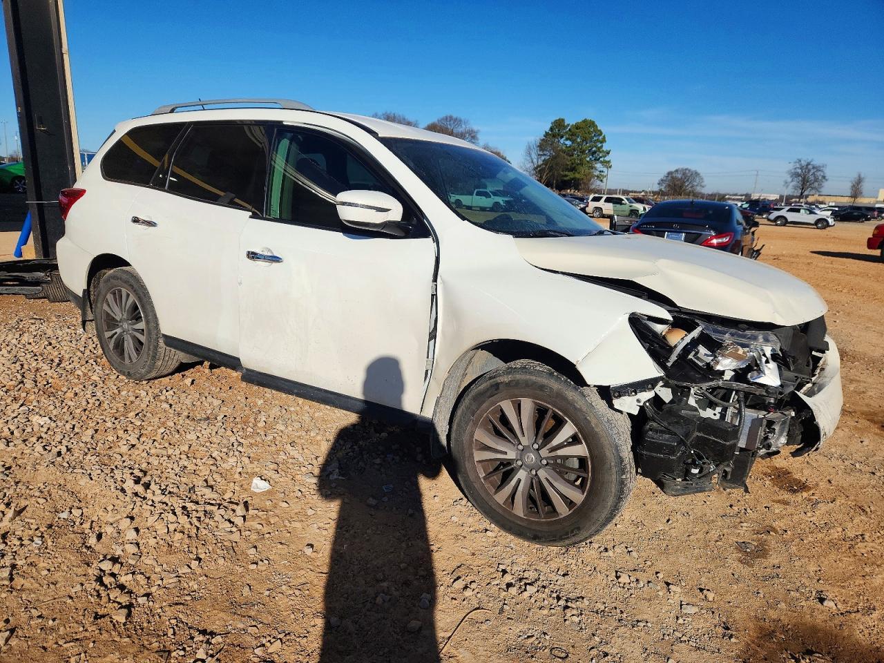 2017 NISSAN PATHFINDER