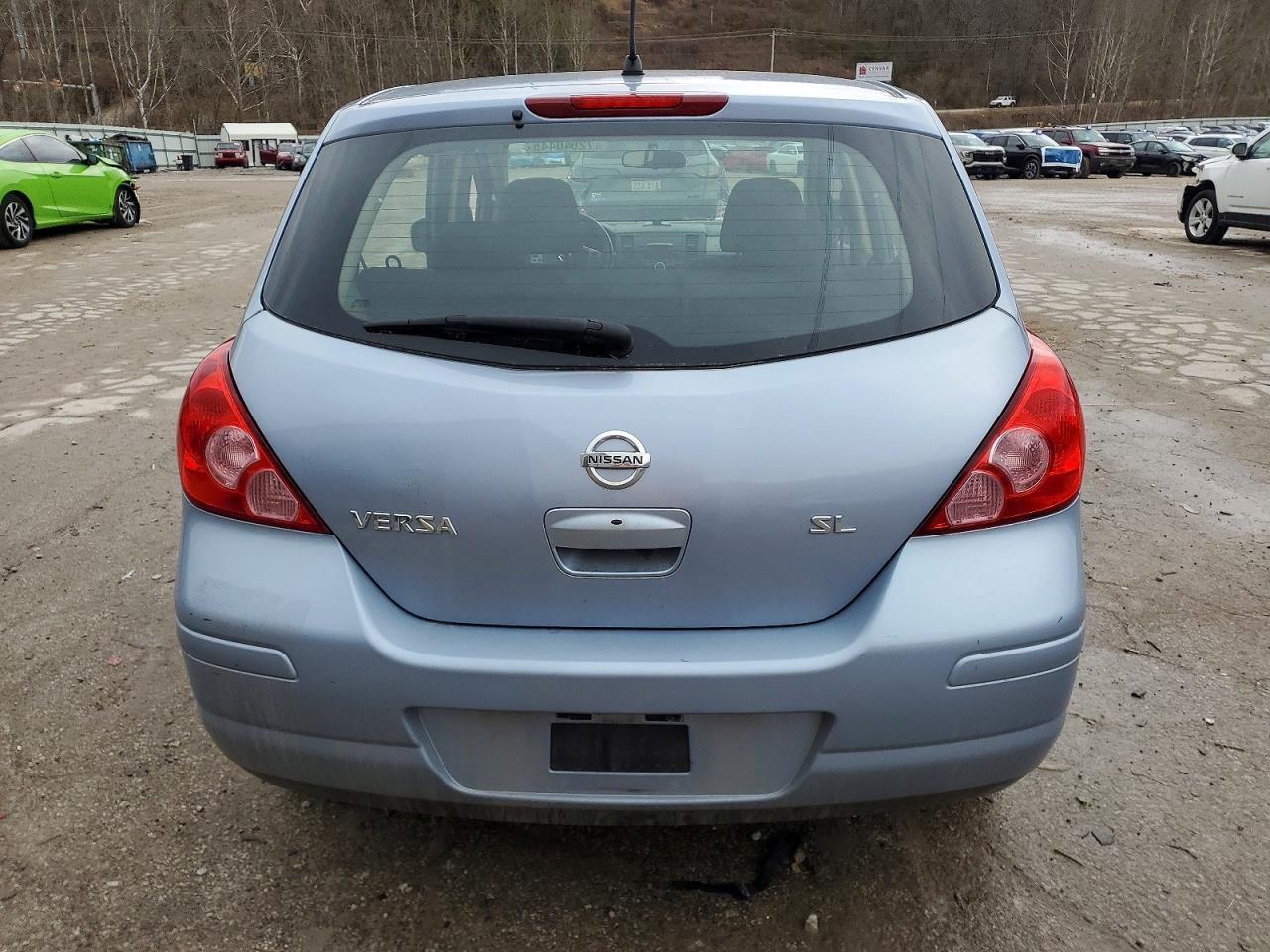 2009 NISSAN VERSA