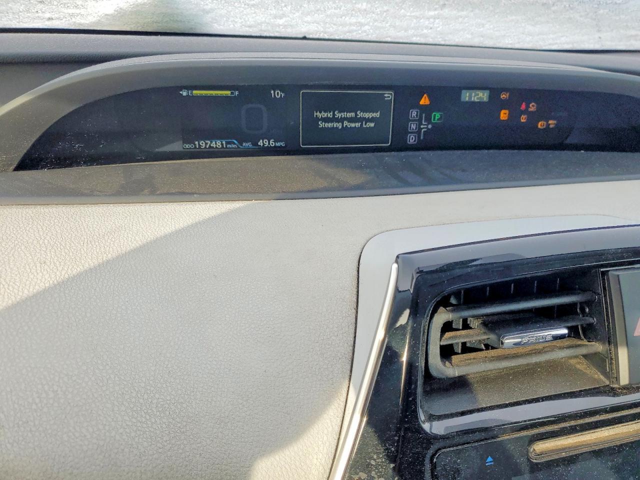 2016 TOYOTA PRIUS