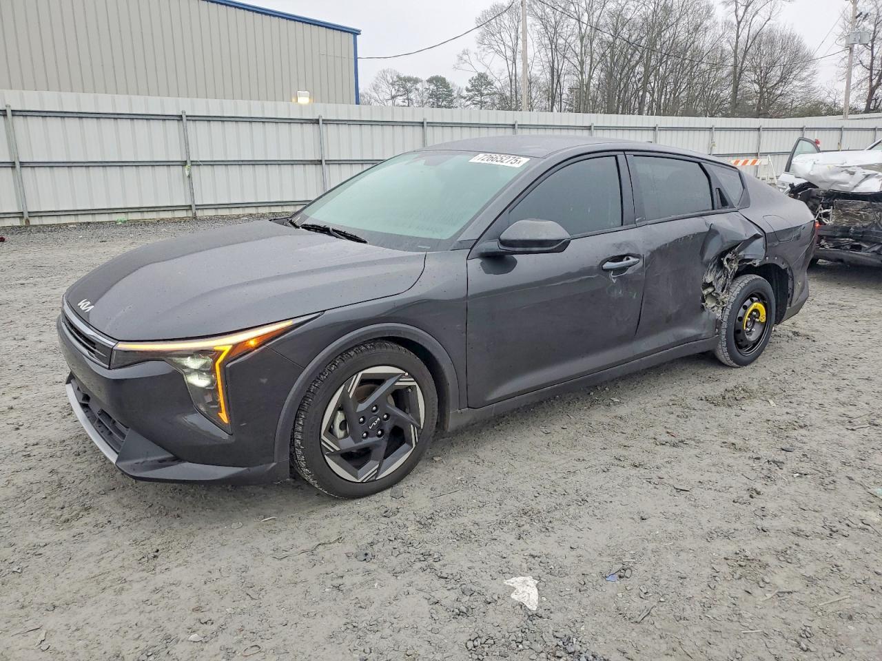 2025 KIA K4