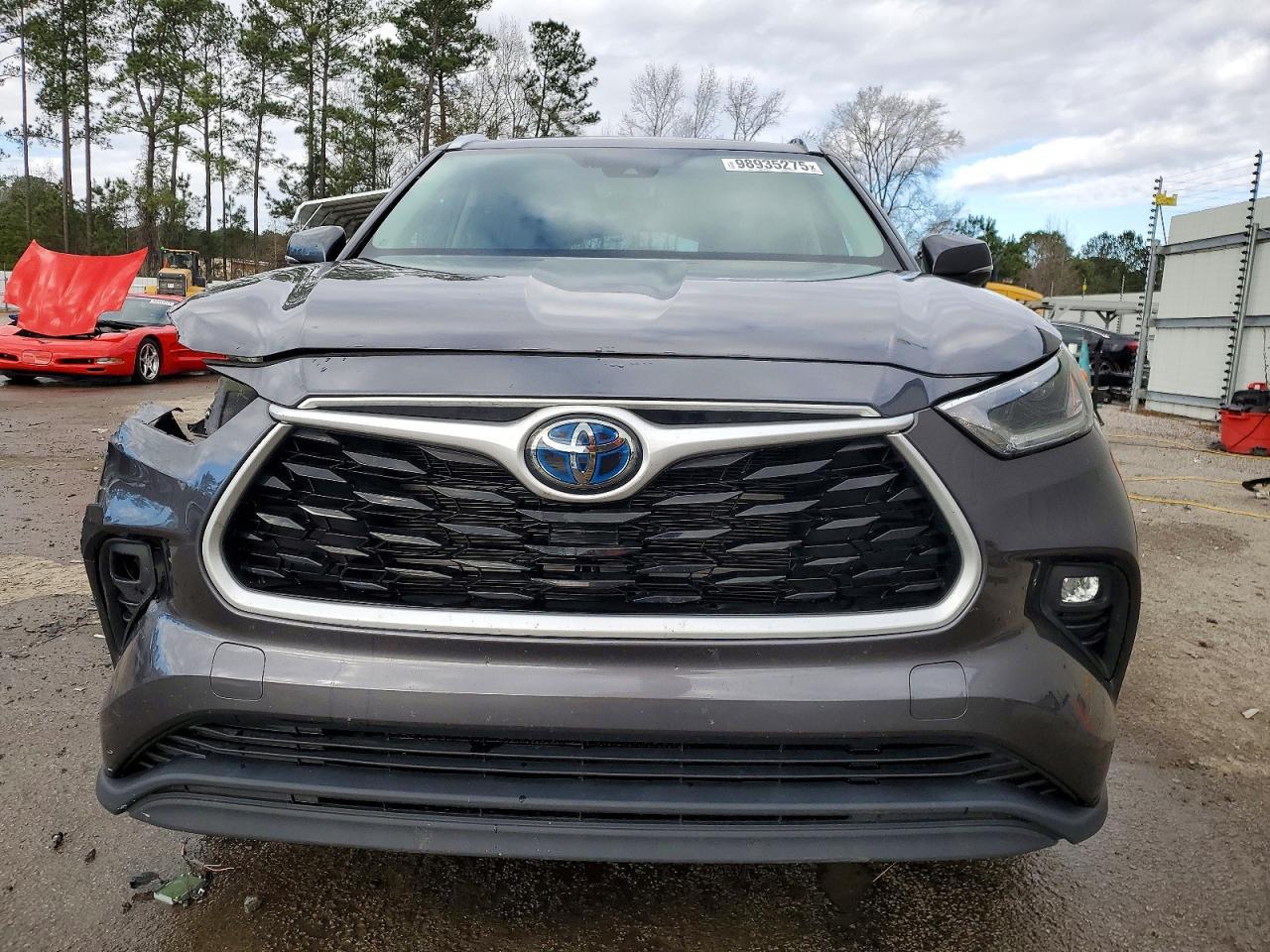 2021 TOYOTA HIGHLANDER