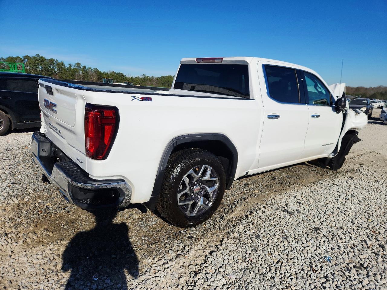 2025 GMC Sierra