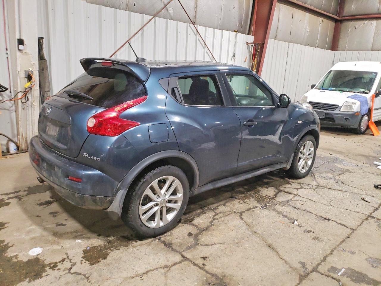 2011 NISSAN Juke