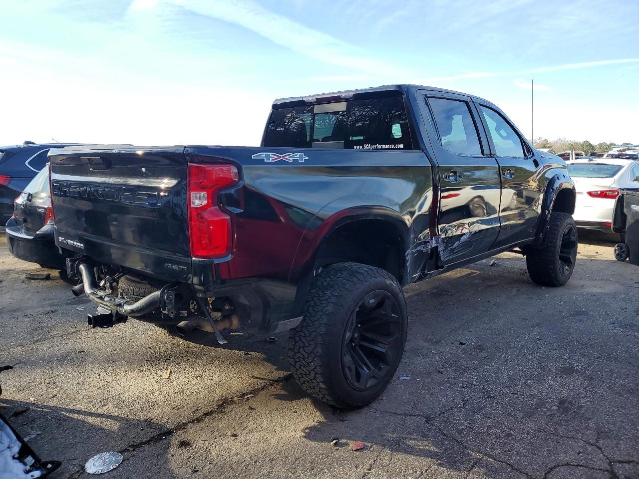 2021 CHEVROLET Silverado